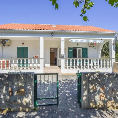 House Sun And Sea Ferienhaus